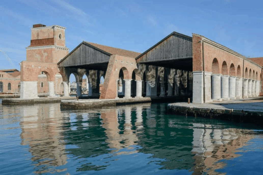 ���ʹ���(�й�)���޹�˾